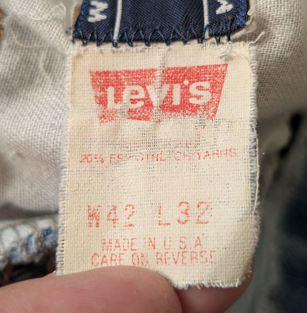Vintage 1983 Levis Skosh More Room Jeans 42x28 Thrashed Distressed Made in US - Picture 9 of 12
